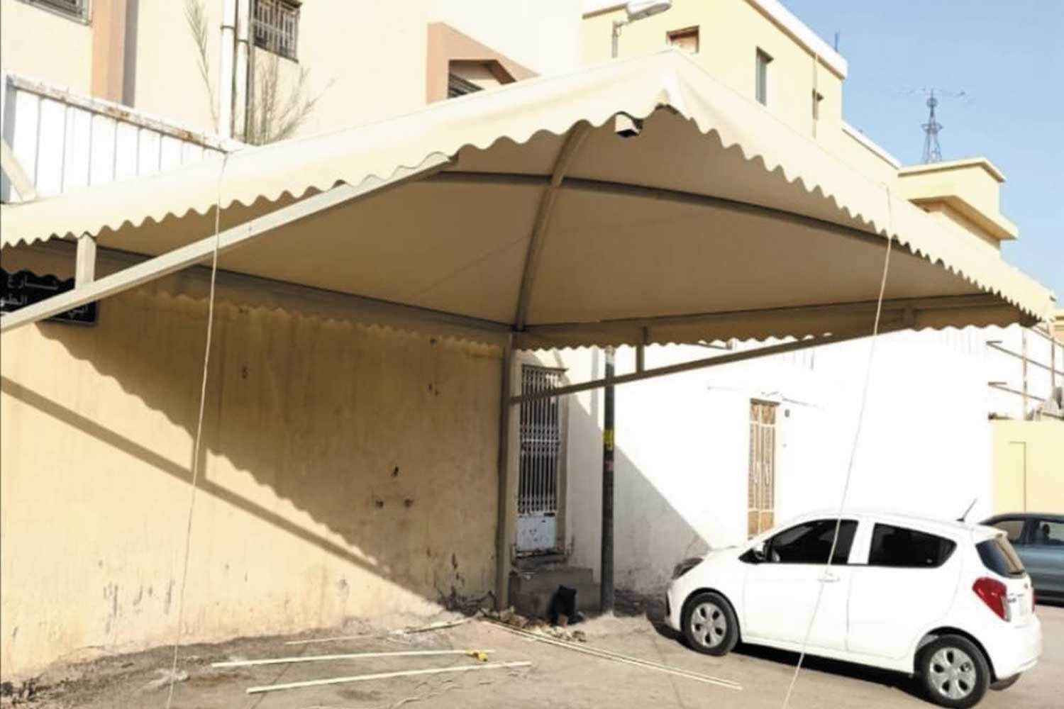 تفصيل وتركيب مظلات مداخل، مظلات حوش، مظلات أسطح ومظلات فلل بتصاميم راقية